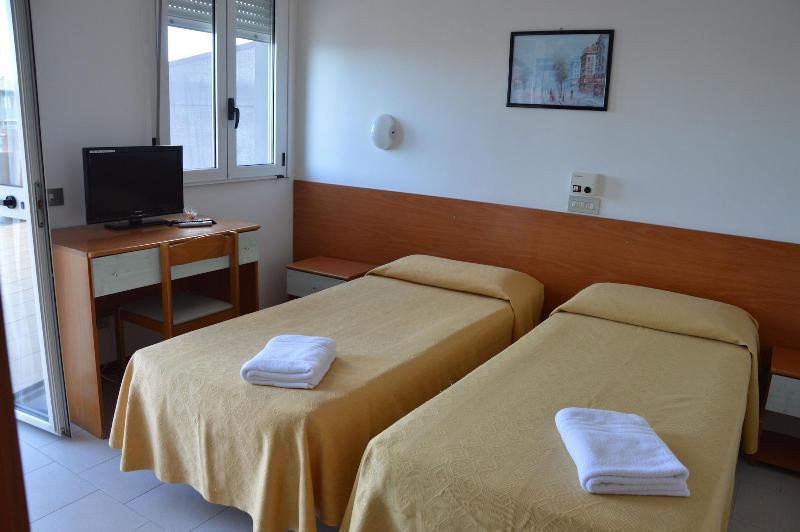 Hotel Caesar Pesaro Dış mekan fotoğraf